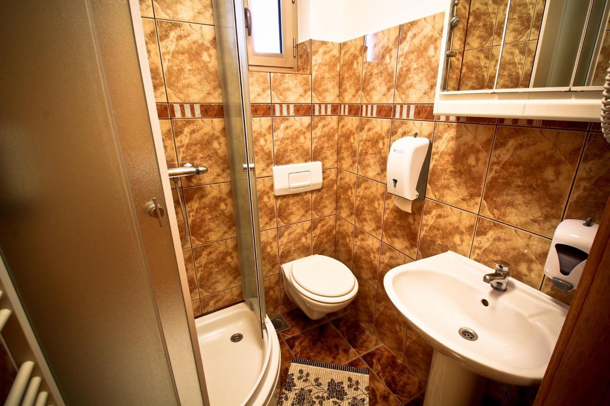 Bed and Breakfast Kod Ribica Jasenovac Exterior foto